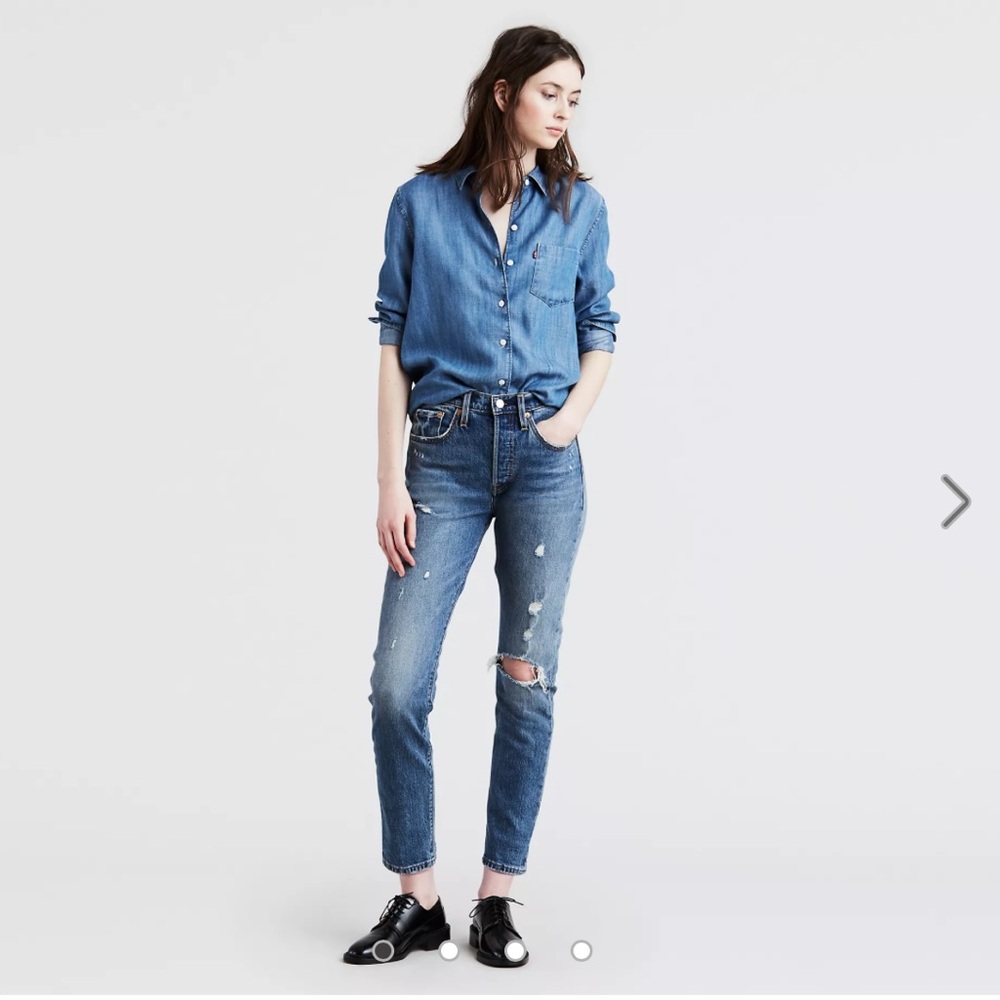 Levi’s 501 button your fly skinny women’s jean